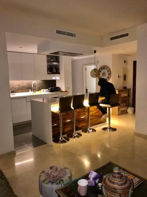 Alcazaba Blue Lagoon 3 Bedroom, Ground Floor Apartment Estepona Exterior photo